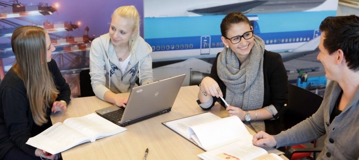 Fontys Bachelor Logistik Fontys Bachelor Logistik