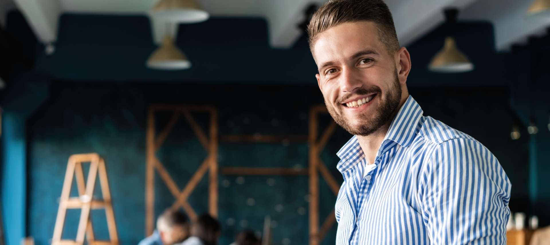 web_2020_Titelbilder_Bachelor_More_1920x856px_Fernstudium_Personalmanagement.jpg